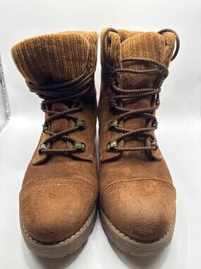 Universal Thread Women’s 8.5 Brown Faux Suede Faux Fur Lace Up Hiking Boots
